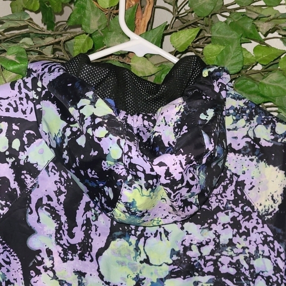 New Balance Abstract Colrful design Zip up WindBreaker Size L - Picture 12 of 12